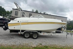 2004 Mariah DX213